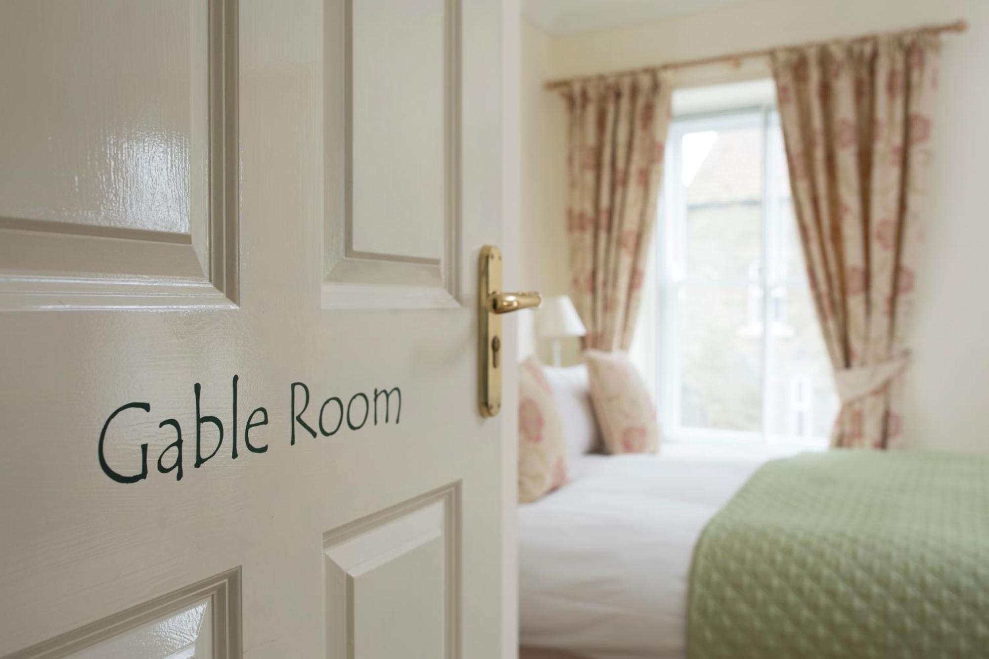 Pear Tree House B&B 피커링 외부 사진